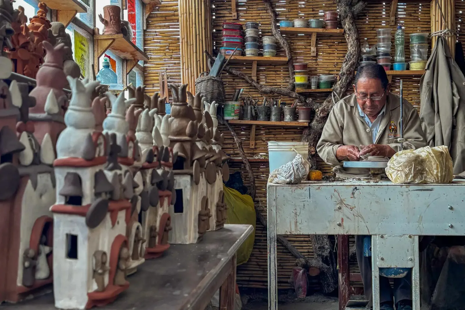 Cerámica tradicional de Quinua: arte, memoria e identidad de Ayacucho